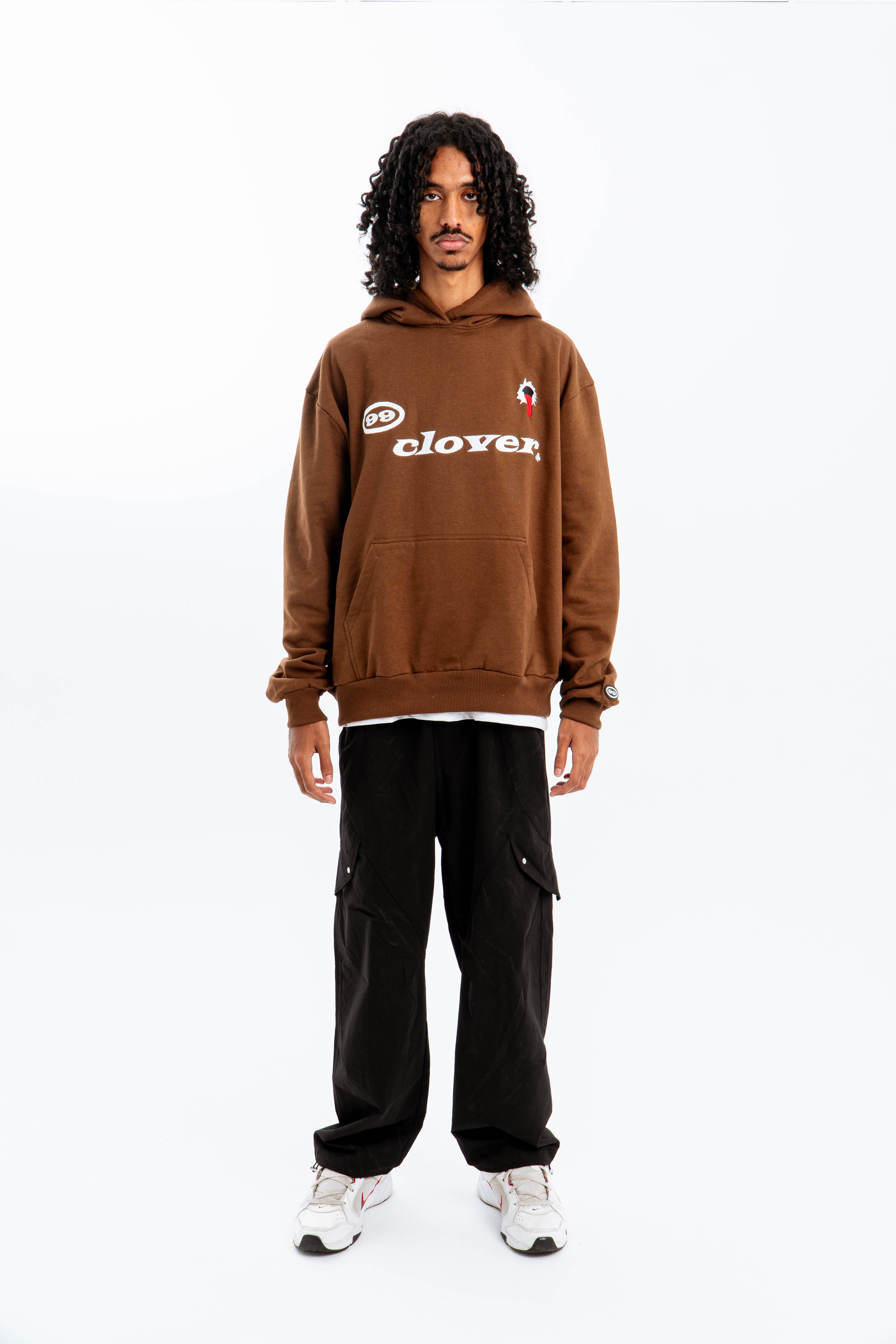 99 Clover - "FEELING LUCKY" OVERSIZED HOODIE BROWN