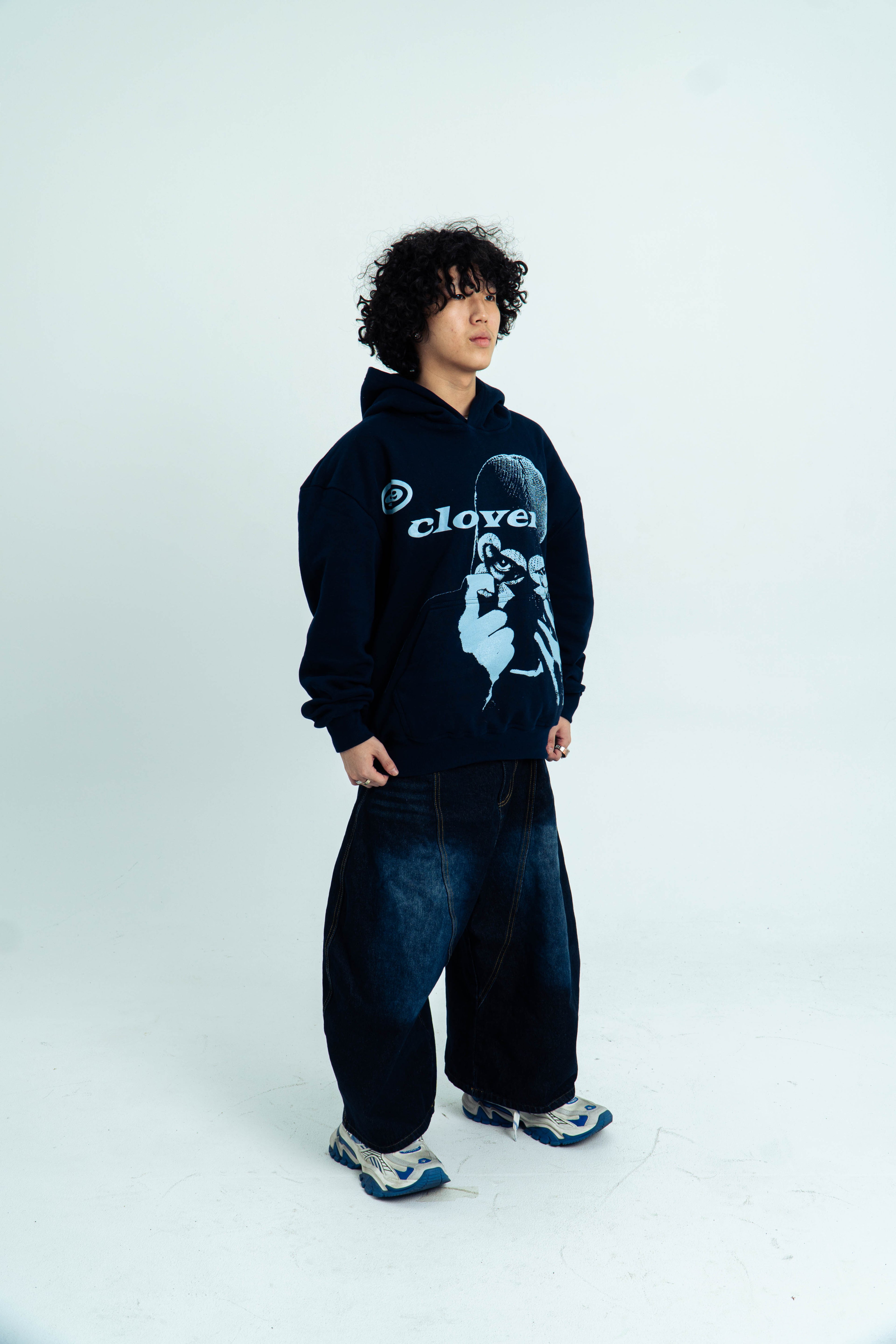 99 Clover - "CLOVER VISION" OVERSIZED HOODIE NAVY