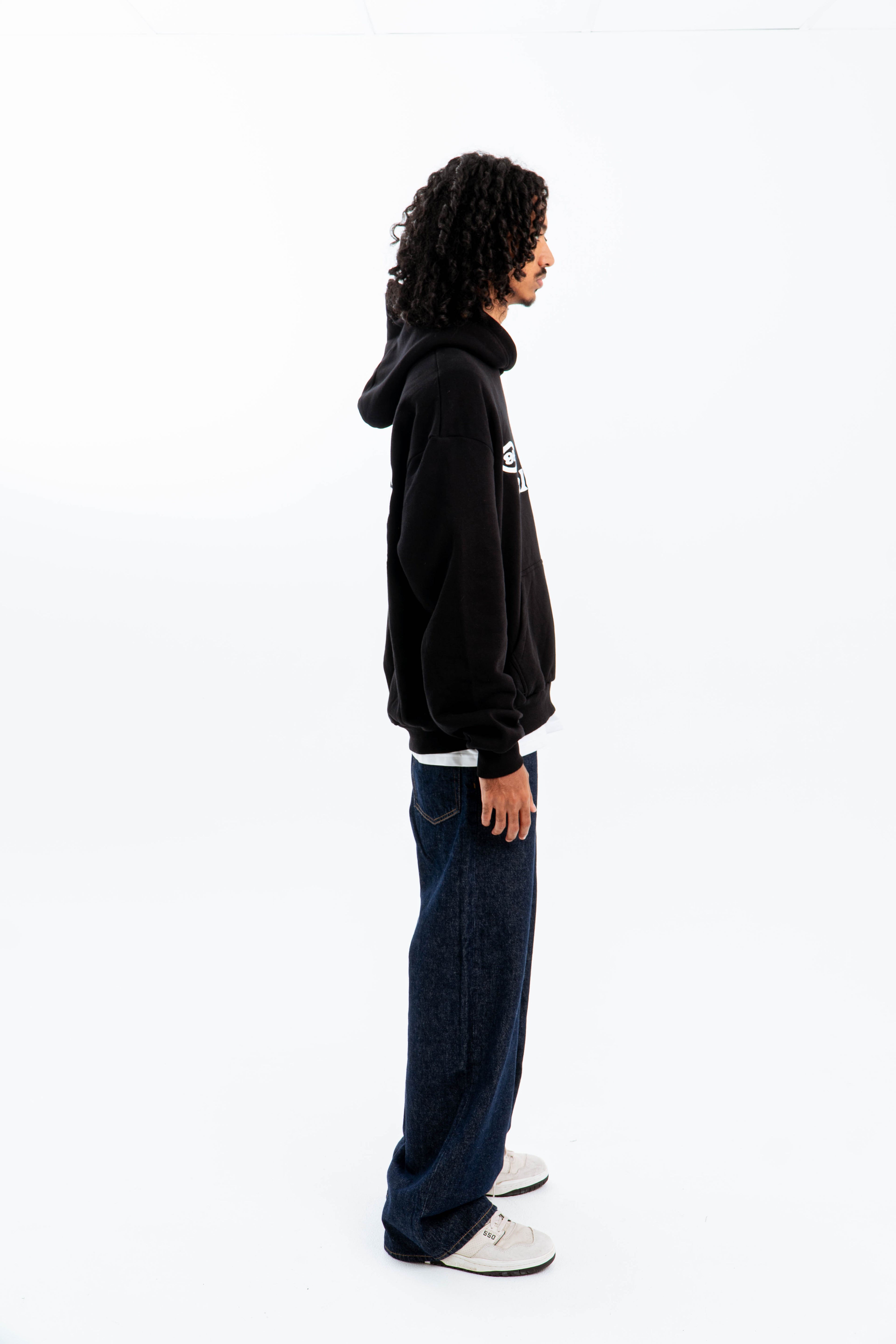 99 Clover - "FEELING LUCKY" OVERSIZED HOODIE BLACK
