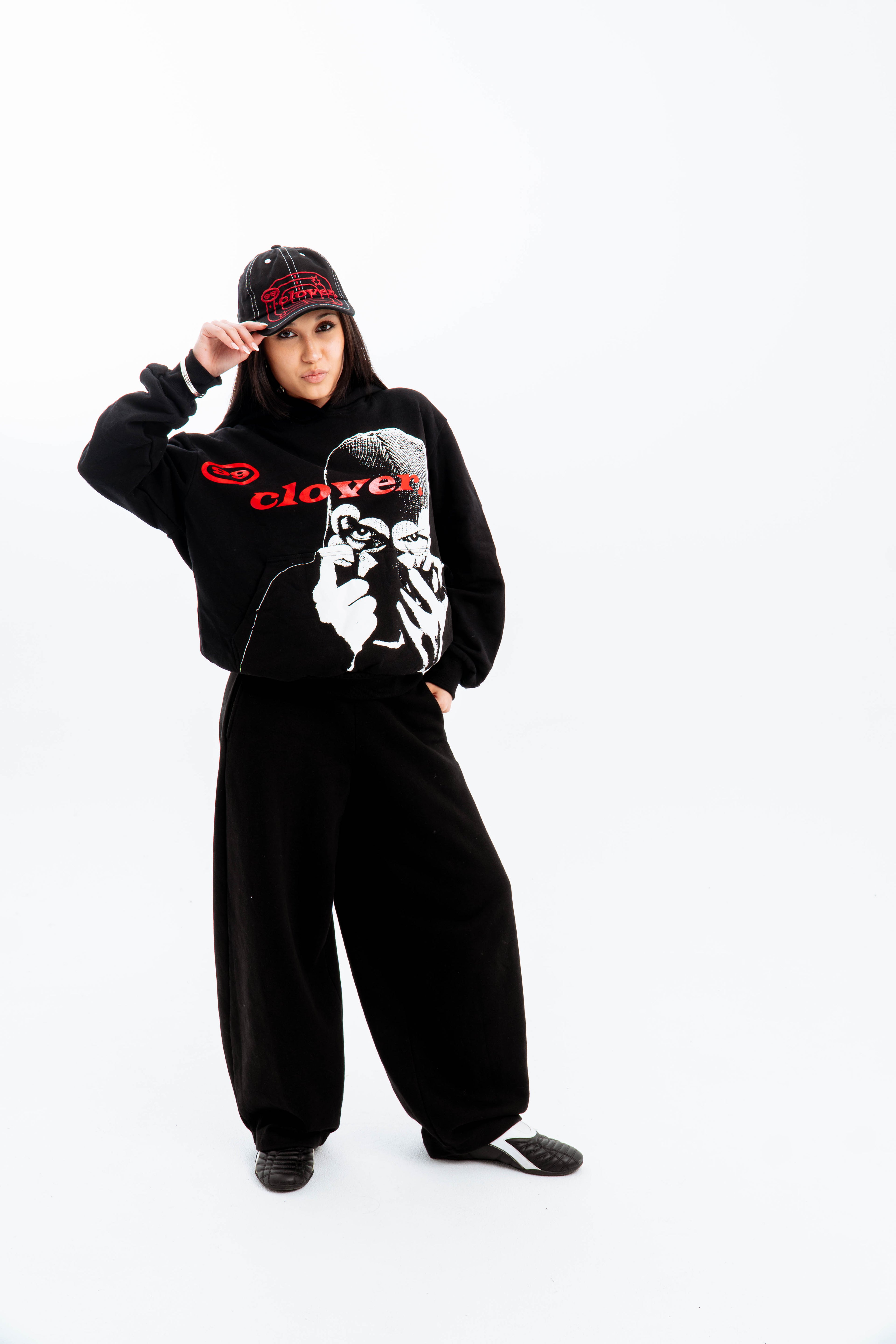 99 Clover - "CLOVER VISION" OVERSIZED HOODIE BLACK/RED